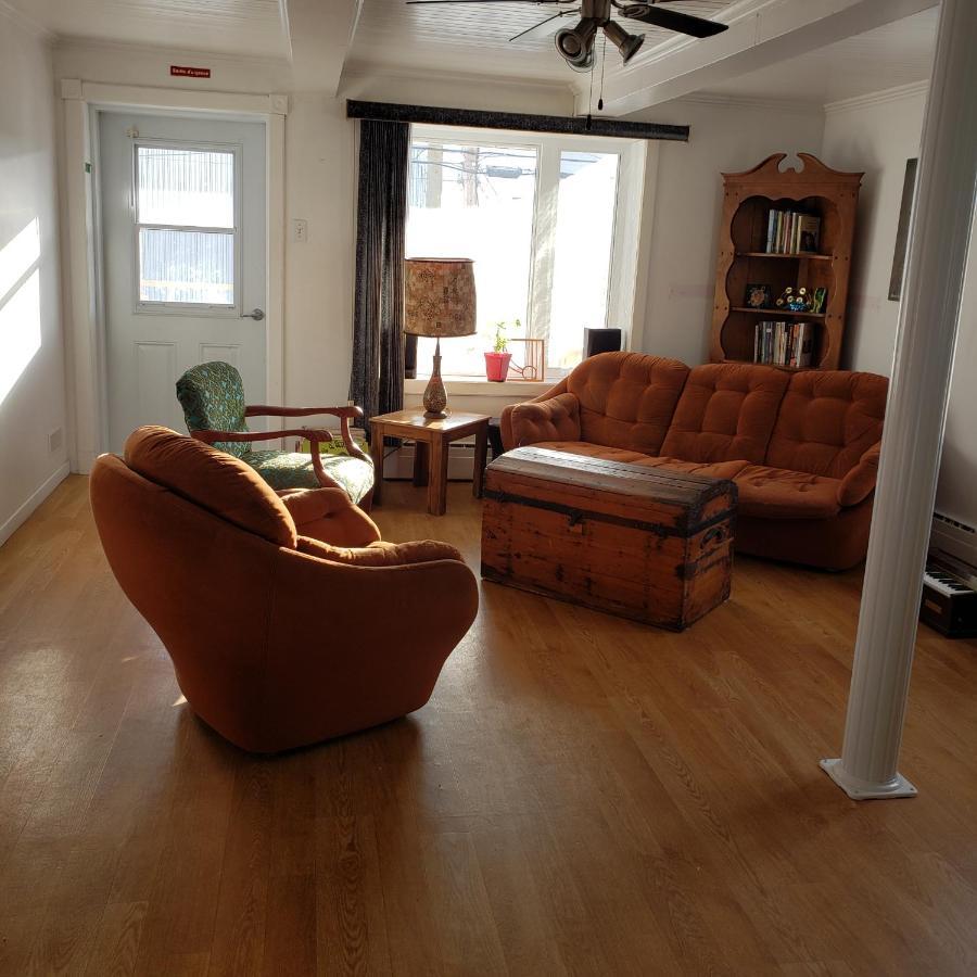 La Joie De Vivre Appartement Trois-Pistoles Buitenkant foto